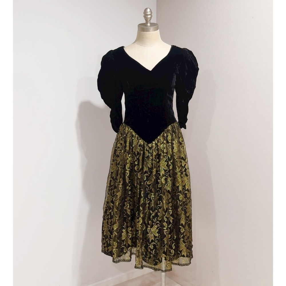Expo Nite Vintage 80s Black Velvet Gold Lace Puff Sleeve Formal Dress Size 8